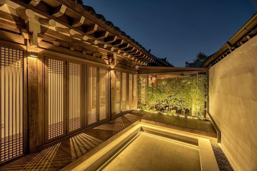 Present Stay Jeonju Extérieur photo